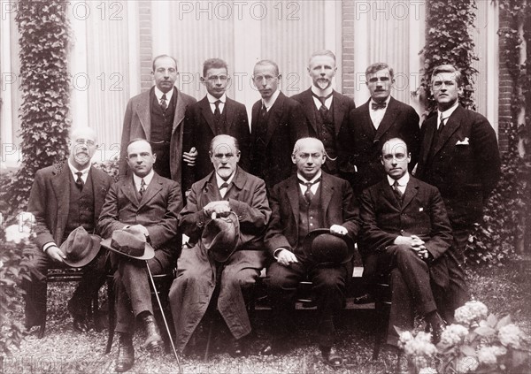 Sigmund Freud with colleagues at the Congress at the Hague