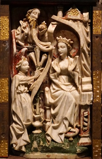 English alabaster altarpiece