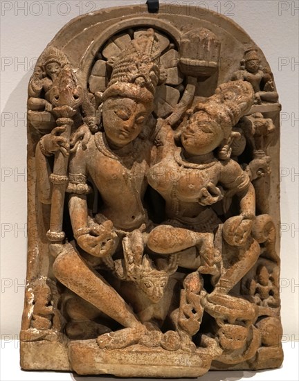 Statue depicting Shiva and Parvati
