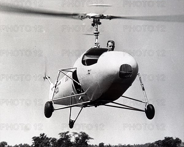 Photograph of a helicopter invented by Arthur M