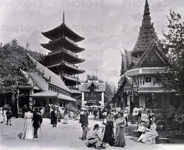 Photograph of the Pavilion of Siam.