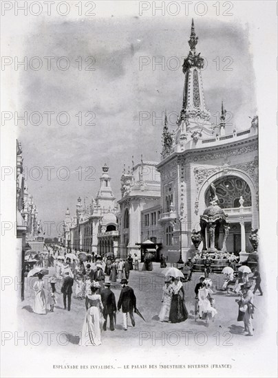 Photograph of an exterior view of Le Palais des Industries Diverses