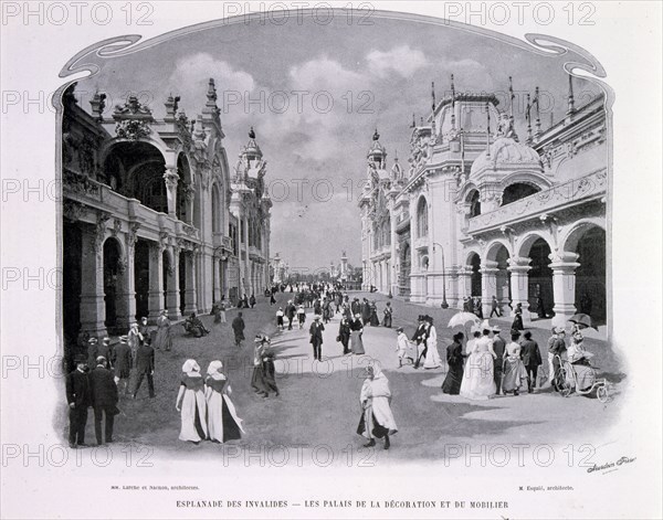 Photograph taken during the Exposition Universelle (World Fair) Paris, 1900