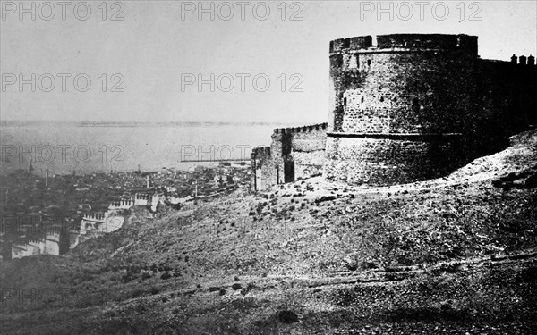 Salonica: A bird's eye view of the harbour in 1912