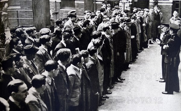 New recruits joining British army during World War II