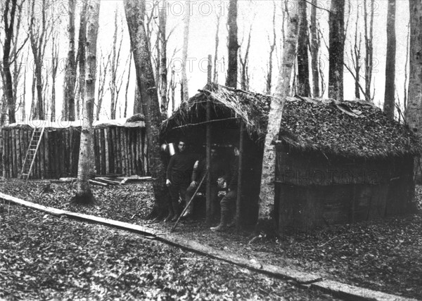 France, Zone des armées, aménagement de baraquements pour la saison d'hiver, décembre 1939