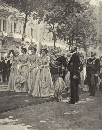 King Victor-Emmanuel III inaugurating the monument to Victor-Emmanuel