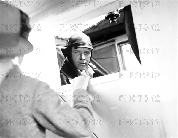 Charles Lindbergh. Atlantic crossing.
Lindbergh aboard the "Spirit of St-Louis" at Le Bourget airport