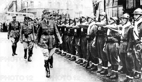 July 14, 1940, London. General De Gaulle inspecting the first volunteers