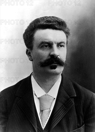 Nadar, Portrait de Guy de Maupassant