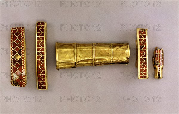Epée du roi Childéric 1er (vers 436-481) provenant de sa tombe à Tournai