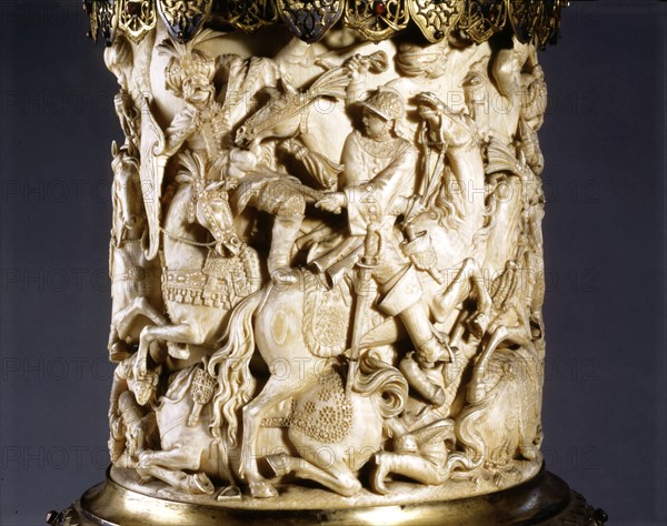 Jean III Sobieski, roi de Pologne (1624-1696), terrassant le Turc. Vase de Lowendal