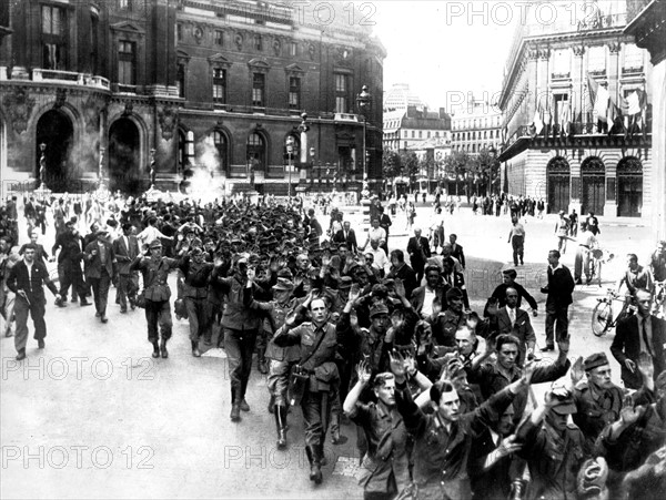 Liberation of Paris: the Nazi surrender