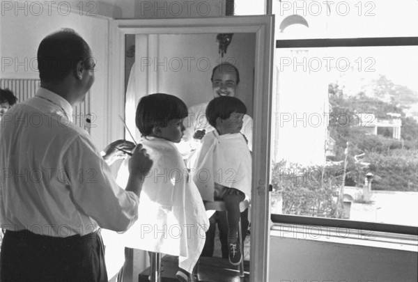 Jackie Kennedy. Summer 1962. Vacation in Ravello (Italy). Lee Radziwill and family