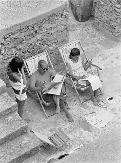 Jackie Kennedy. Eté 1962. Vacances à Ravello (Italie). Chaise longue