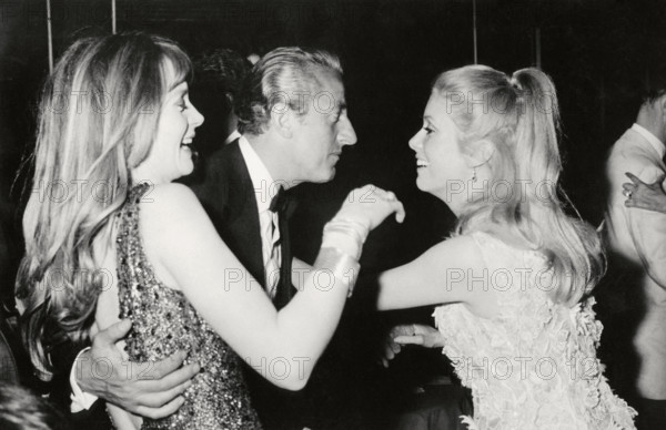 Françoise Dorléac and Catherine Deneuve, 1964