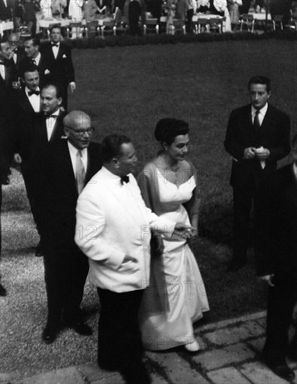 Palais Blanc
Belgrade
Réception Gomulka Tito, Mme Tito
Septembre 1957