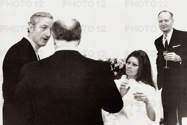 Benno Graziani, Carlo Ponti and Sofia Loren