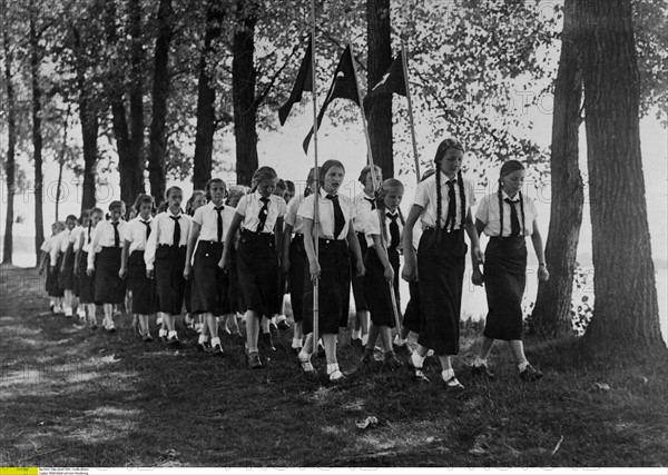 Jeunes filles des BDM, "Bund Deutscher Mädels", 1938