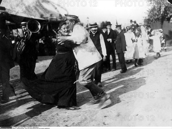 Fête populaire en Allemagne, 1909