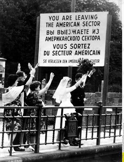 Building of the Berlin Wall, 1961