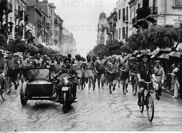 Premier relai de la torche olympique à Berlin, 1936