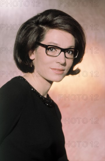 Nana Mouskouri