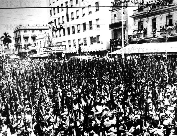 Militiamen in the streets of Havana in April 1961