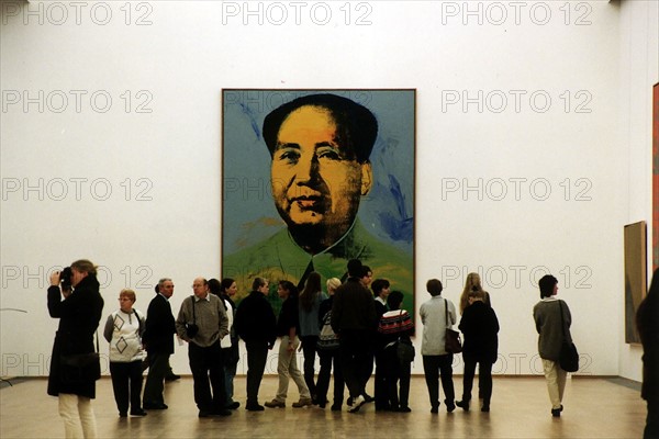 Portrait de Mao par Warhol, à Berlin