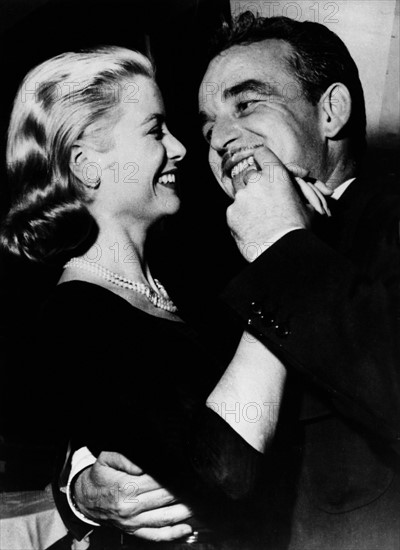 Grace Kelly et Rainier III en 1956