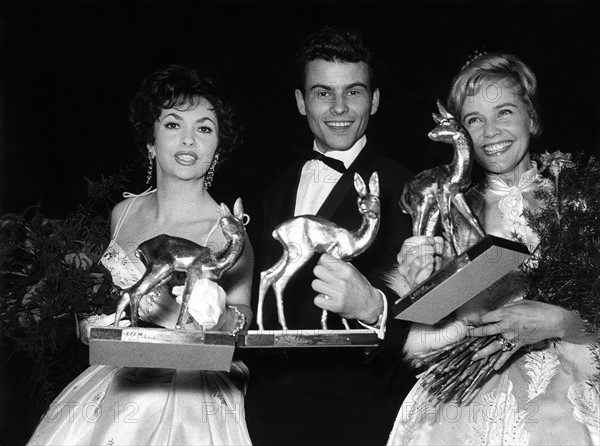 Gina Lollobrigida, Horst Buchholz et Maria Schell en 1958