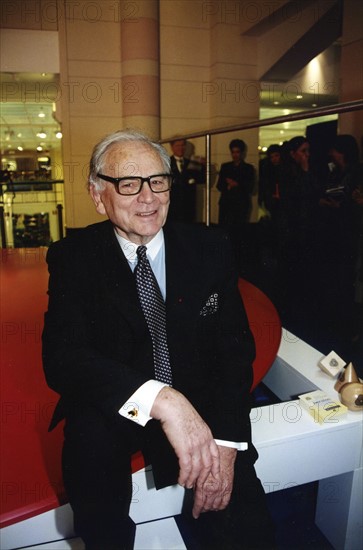 Pierre Cardin en 1997