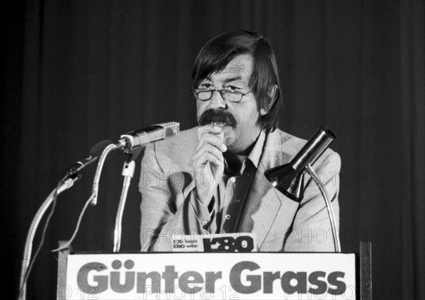 Guenter Grass, Schriftsteller
