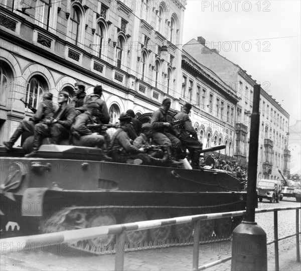 Prague Spring: tank from the Pact of Warsaw troops crossing the old town