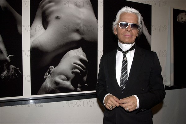 Karl Lagerfeld, 2002