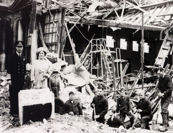 Le Roi George VI et la reine Elizabeth d'Angleterre