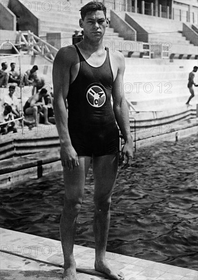 Johnny Weissmuller en maillot de compétition
