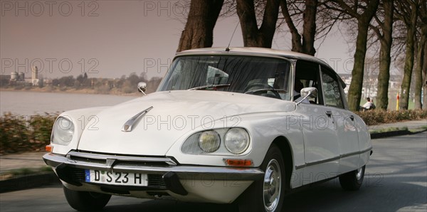 Citroen DS 23