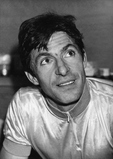 Der Radrennfahrer Francesco Moser w„hrend des Sechstagerennens in der Dortmunder Westfalenhalle am 21.10.1983. Aufnahmedatum: 21.10.1983.