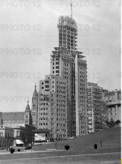 Buenos Aires Serie: Architektur: Hochhaus im Bau