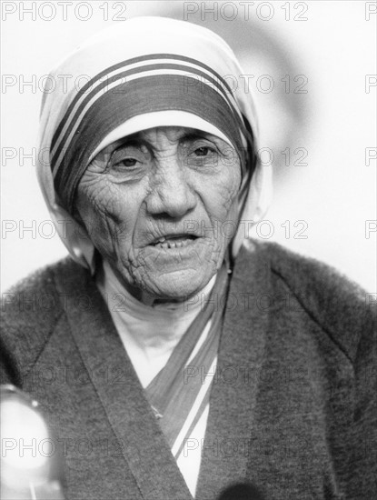 Teresa, Mutter - Ordensschwester, Albanien/ Indien