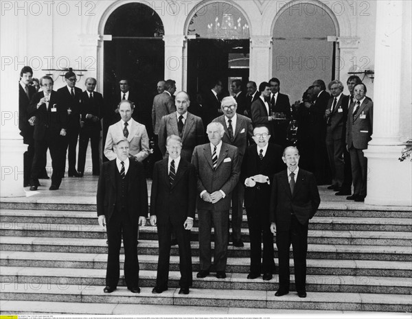 Wirtschaftsgipfel - 4. G7-Treffen in Bonn - Gruppenbild