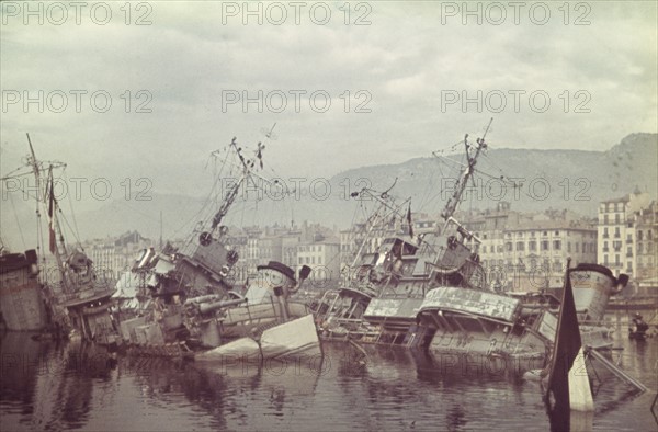 Sabordage de la flotte française à Toulon le 27 Novembre 1942