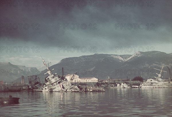 Sabordage de la flotte française à Toulon le 27 Novembre 1942