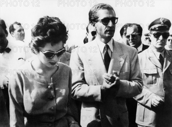 Mohammed Reza Shah Pahlavi et sa seconde épouse la princesse Soraya Esfandiary