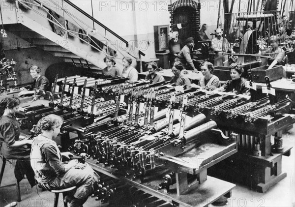 Ouvrières d'une usine d'armement allemande