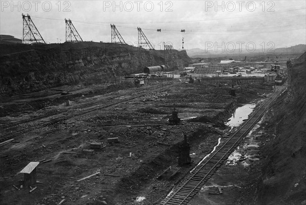 Construction du Canal de Panama