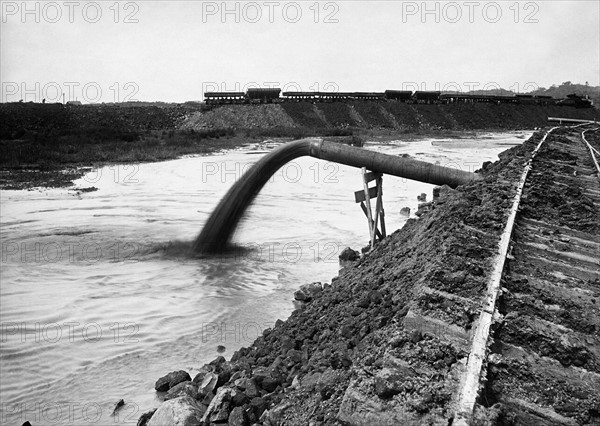 Construction du Canal de Panama