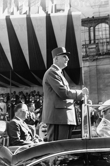 Charles de Gaulle, 1964