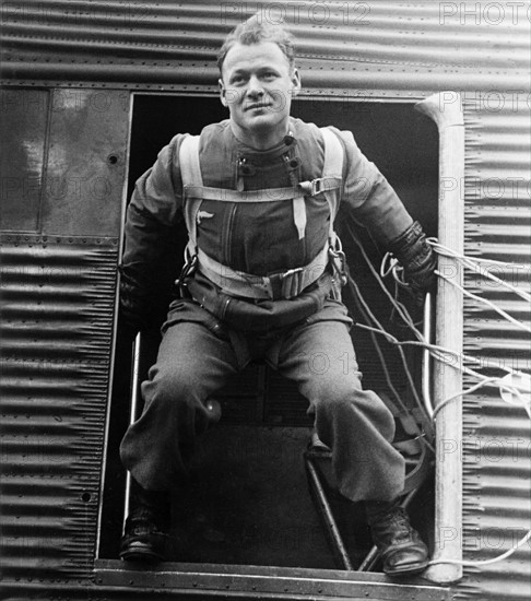 Parachutiste allemand, en 1938